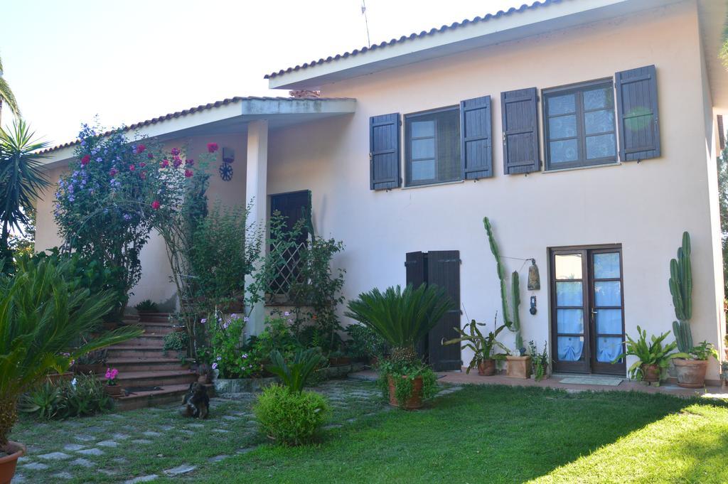 B&B Fra E Fe Arborea Zewnętrze zdjęcie