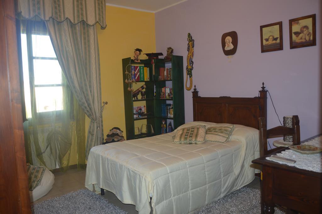 B&B Fra E Fe Arborea Pokój zdjęcie