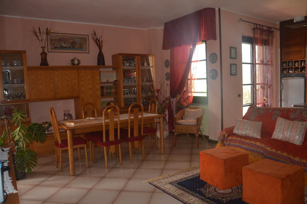 B&B Fra E Fe Arborea Zewnętrze zdjęcie