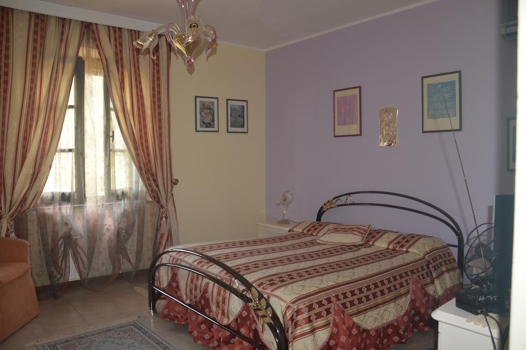 B&B Fra E Fe Arborea Pokój zdjęcie